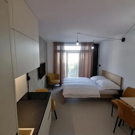 Entrez Snp - Pri Fakultnej Nemocnici Apartmán Košice