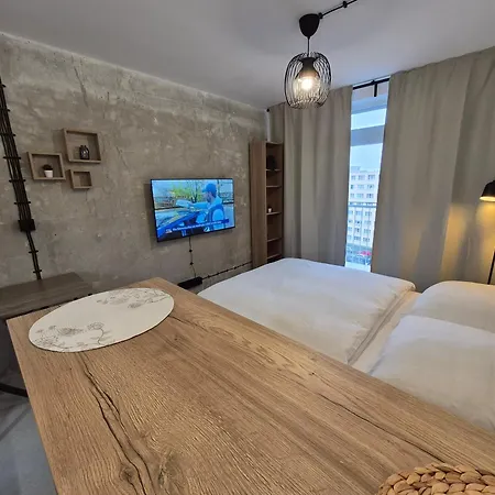 Entrez Snp - Pri Fakultnej Nemocnici Apartament