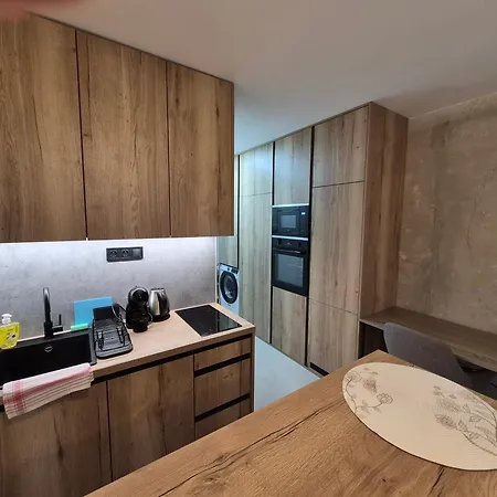 Apartament Entrez Snp - Pri Fakultnej Nemocnici Koszyce