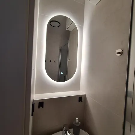 Entrez Snp - Pri Fakultnej Nemocnici Apartament