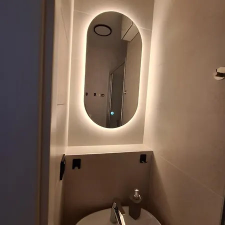 Apartament Entrez Snp - Pri Fakultnej Nemocnici
